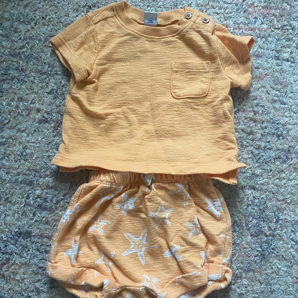 Old navy beach set